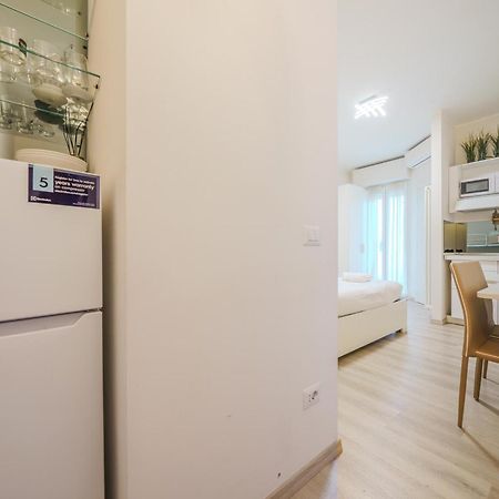 Cristel Apartment - 15 Min Da Milano Кормано Екстериор снимка